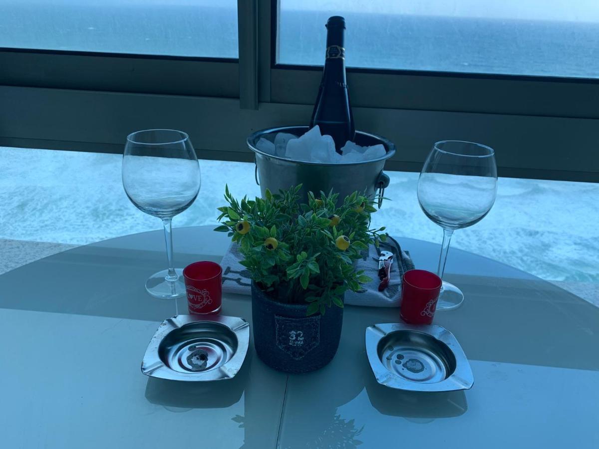 Blue In The Sea Apartment Netanya Bagian luar foto